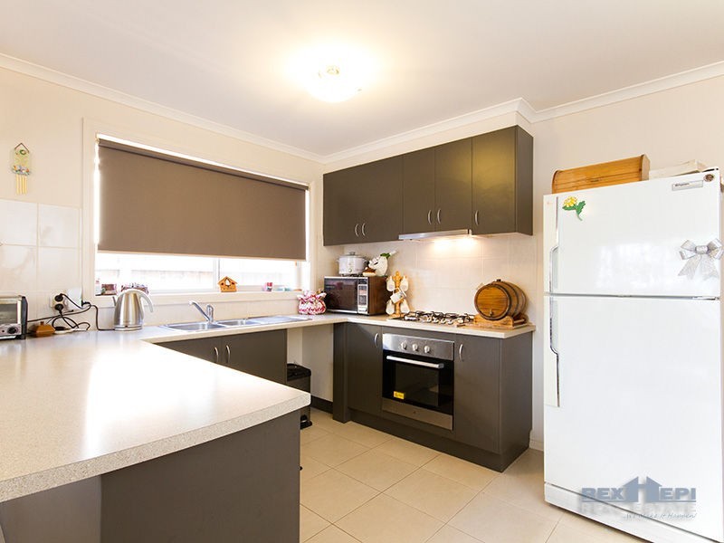 5 Jennifer Court, Pakenham VIC 3810