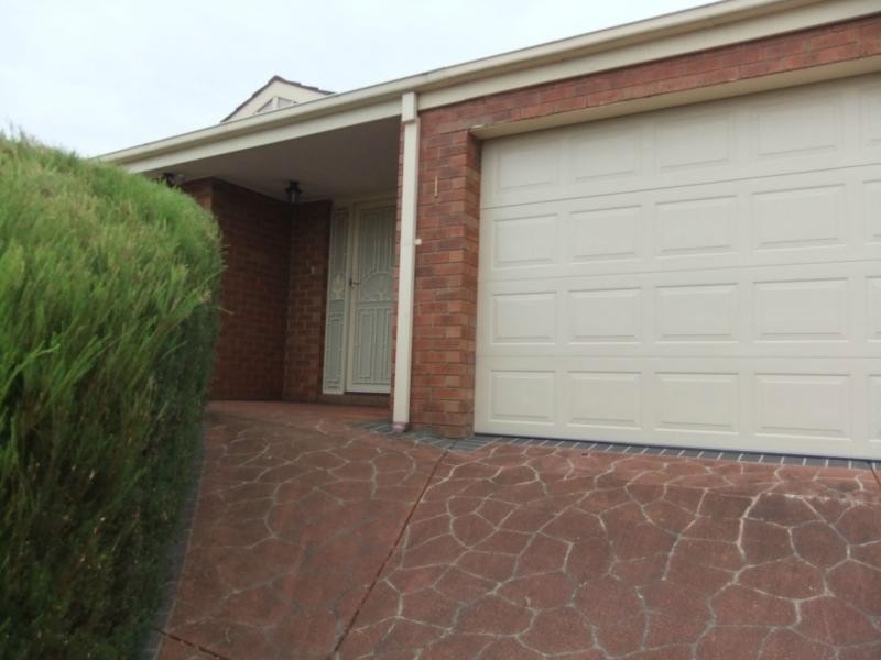1 Legend Court, Hallam VIC 3803