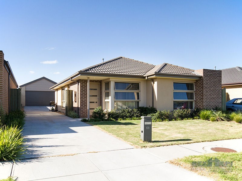 68 Aleppo Place, Cranbourne VIC 3977