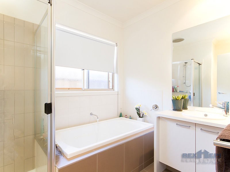 68 Aleppo Place, Cranbourne VIC 3977