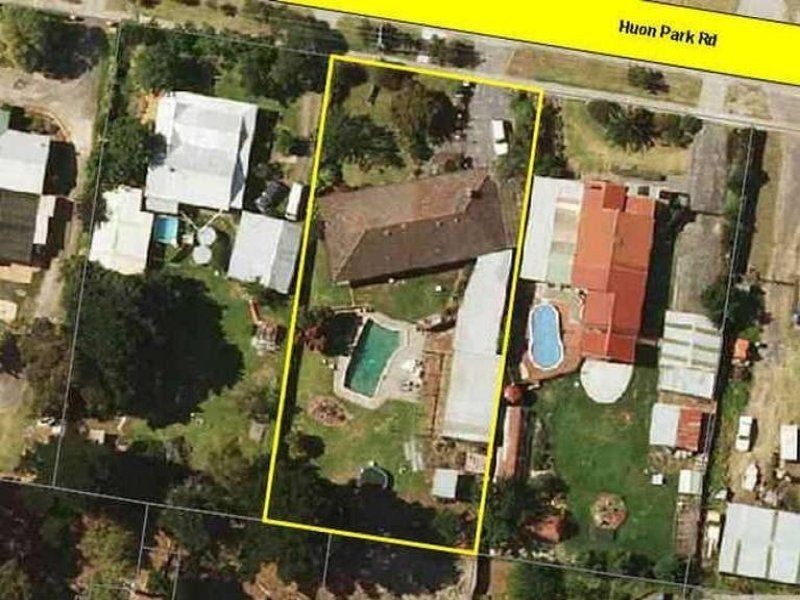 26 Huon Park Road, Cranbourne North VIC 3977