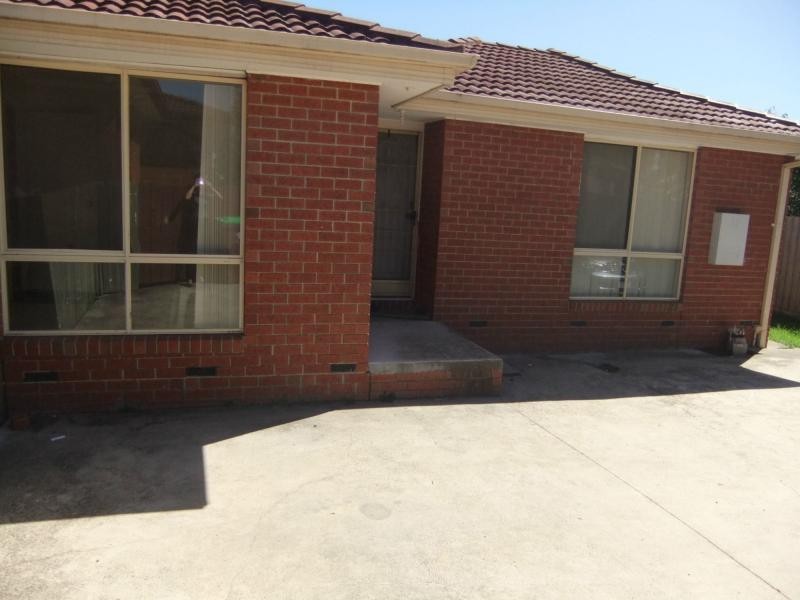 Unit 2/14 Jacinta Court, Doveton VIC 3177