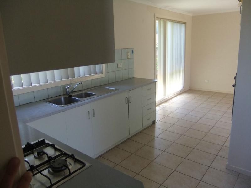 Unit 2/14 Jacinta Court, Doveton VIC 3177