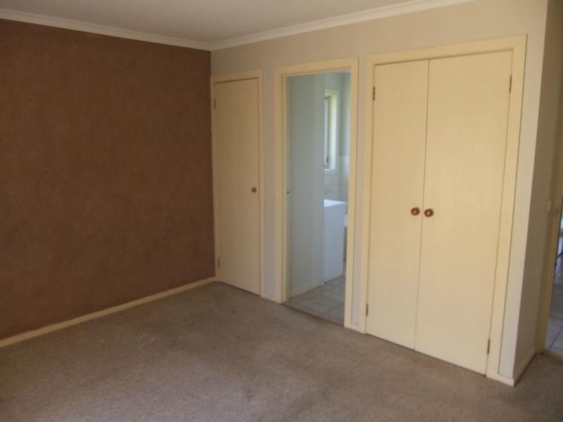 Unit 2/14 Jacinta Court, Doveton VIC 3177