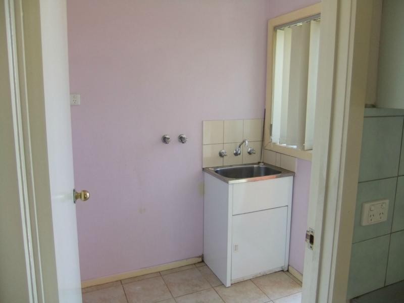 Unit 2/14 Jacinta Court, Doveton VIC 3177