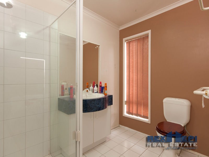 16 Douglas Court, Cranbourne West VIC 3977