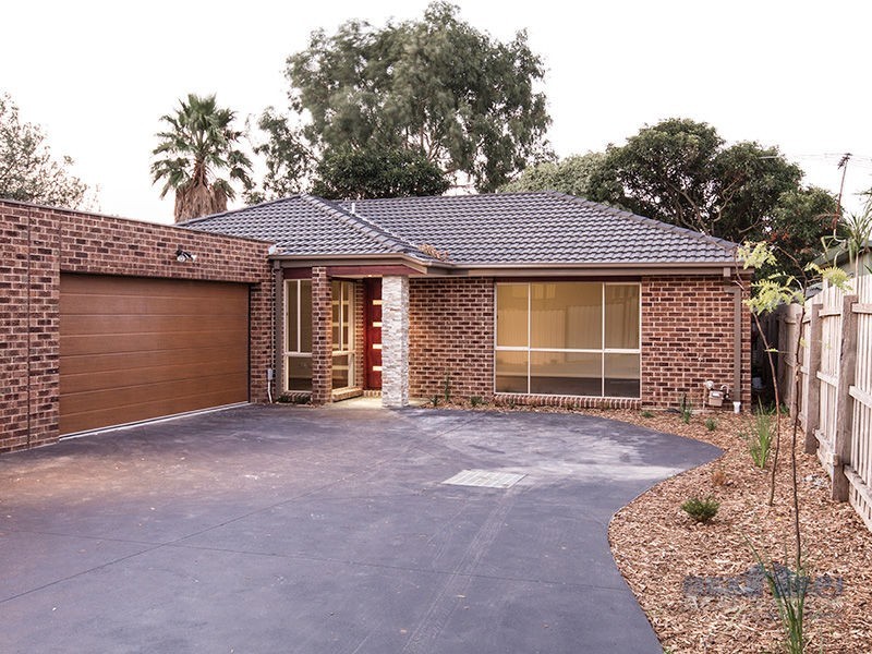 Unit 2/113 Clarendon Street, Cranbourne VIC 3977