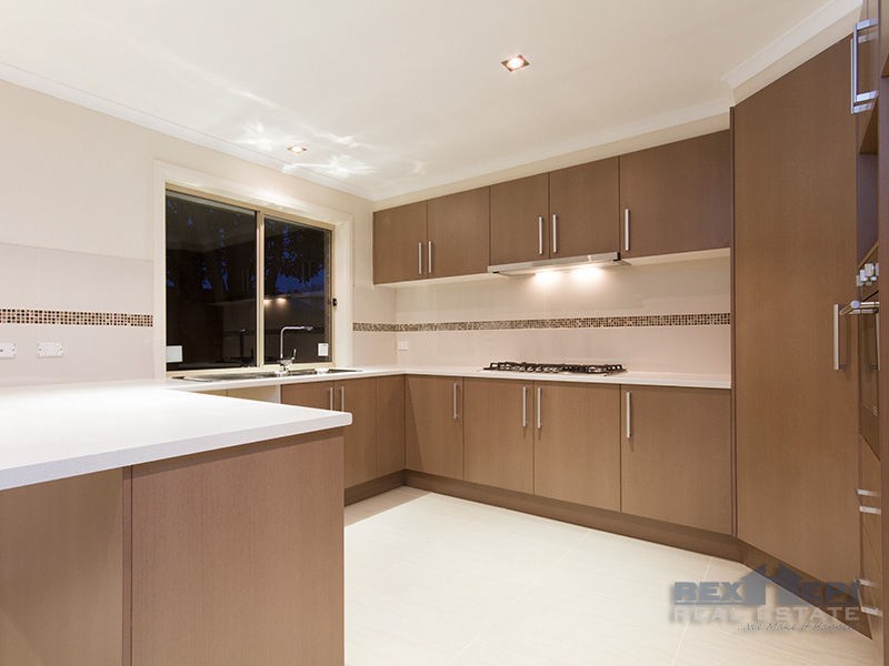 Unit 2/113 Clarendon Street, Cranbourne VIC 3977