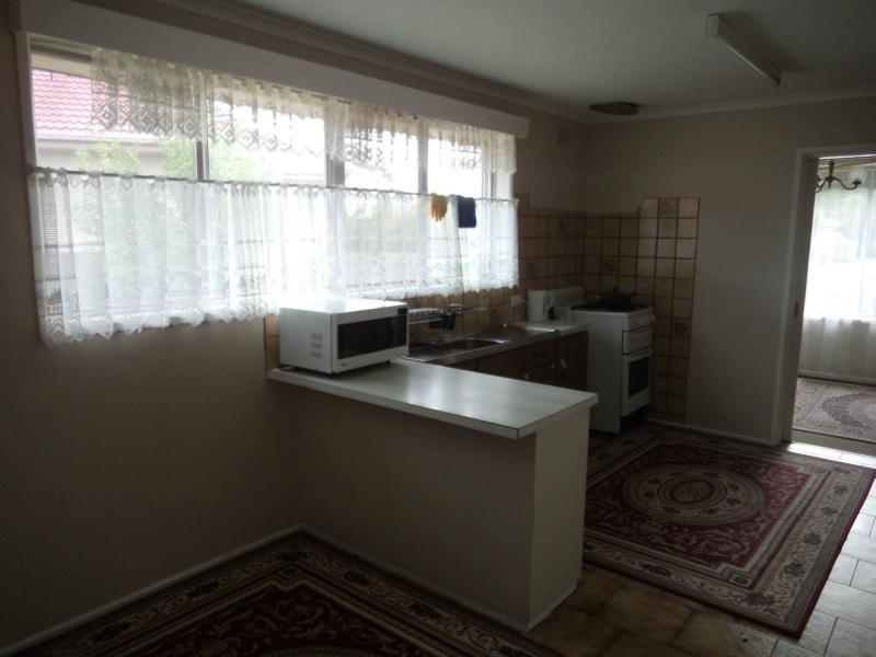 6 Anderson Close, Hampton Park VIC 3976