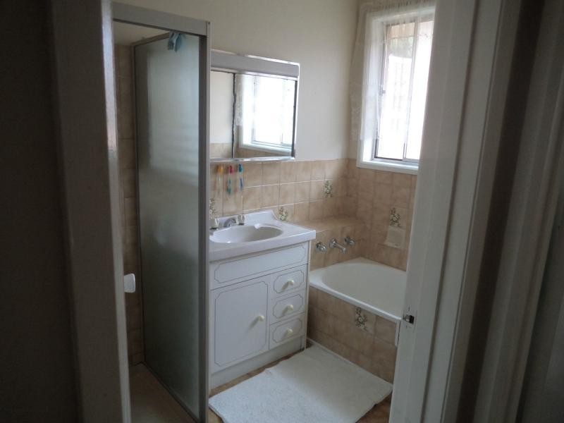 6 Anderson Close, Hampton Park VIC 3976