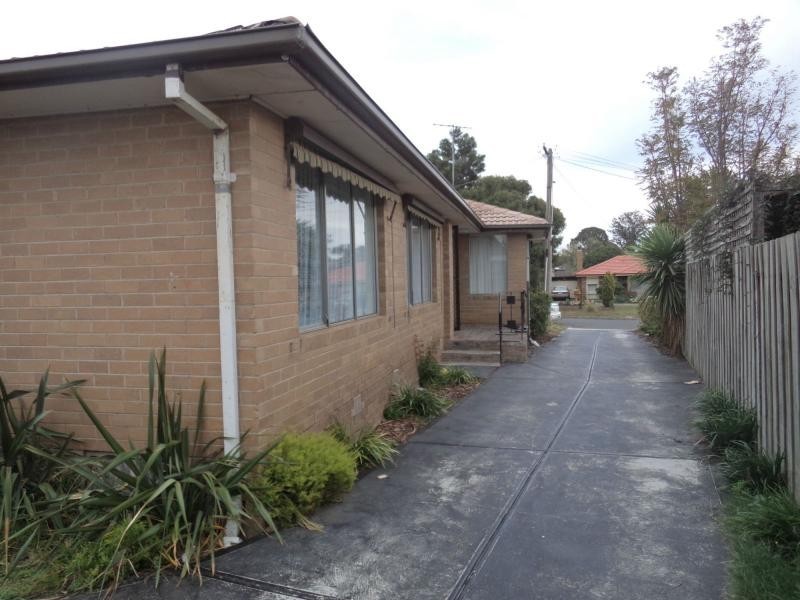 6 Anderson Close, Hampton Park VIC 3976