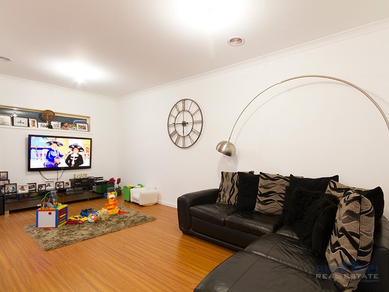 Unit 8/1231-1235 Heatherton Road, Noble Park VIC 3174