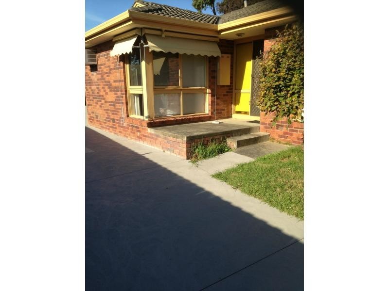 1/65 Guildford Crescent, Narre Warren VIC 3805