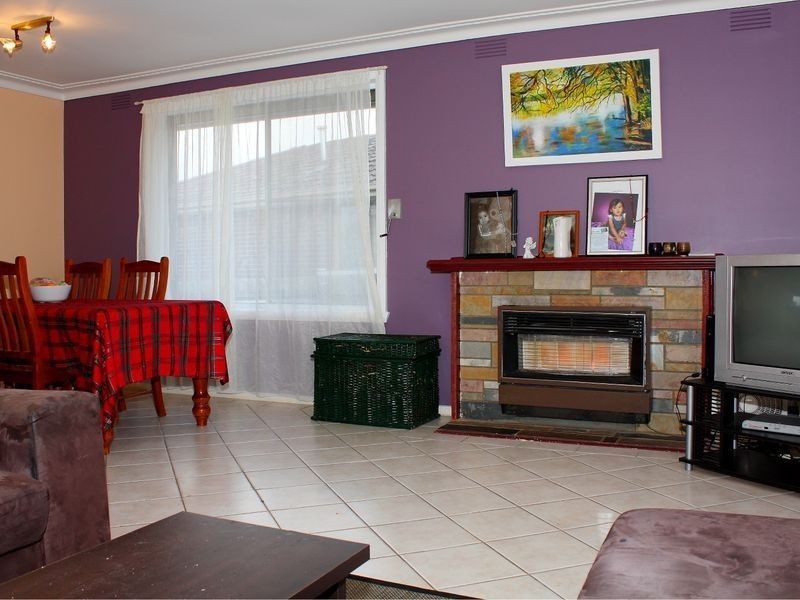 19 Holly Avenue, Dandenong North VIC 3175