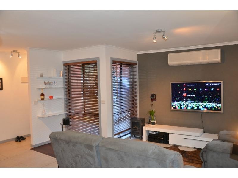 Unit 6/64-66 Stud Road, Dandenong VIC 3175