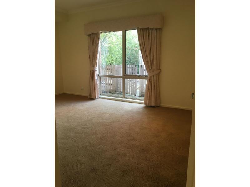 54 Moondarra Drive, Berwick VIC 3806