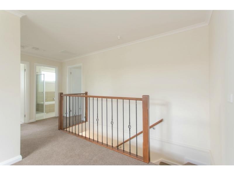 Unit 1/105 Springfield Drive, Narre Warren VIC 3805