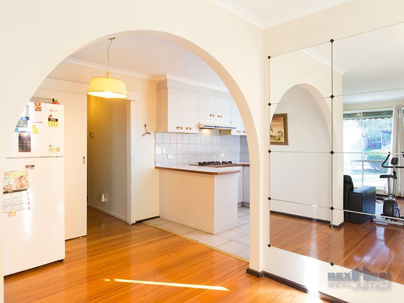 Unit 1/122 Doveton Avenue, Doveton VIC 3177