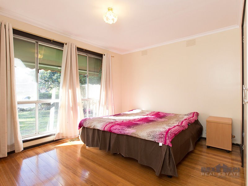 Unit 1/122 Doveton Avenue, Doveton VIC 3177