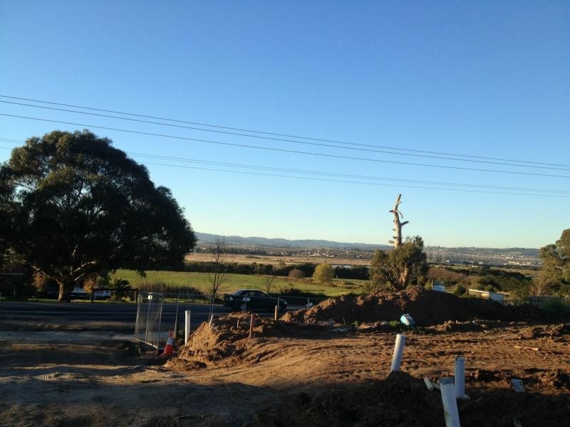 Unit 14/280 Pound Road, Hampton Park VIC 3976