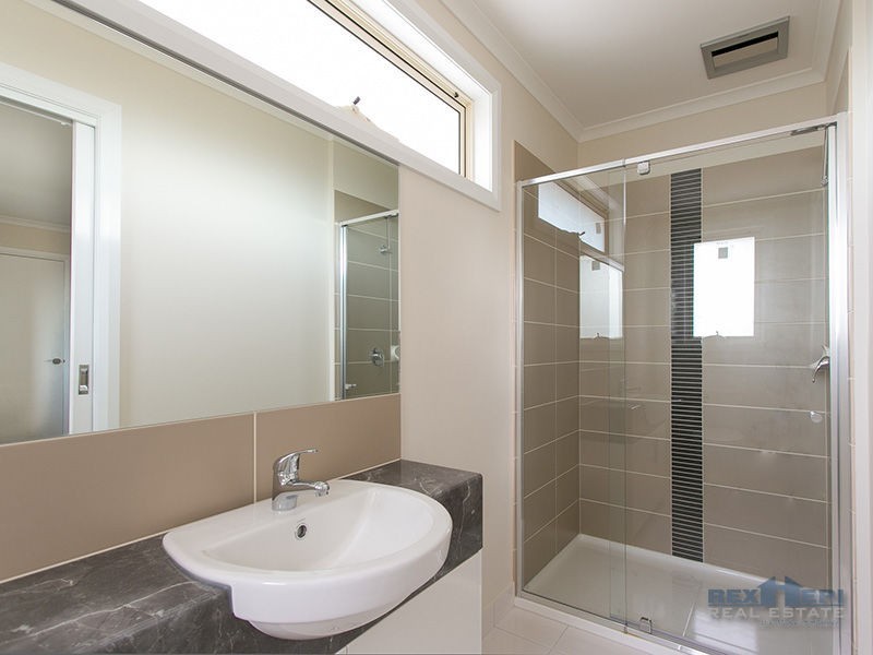 Unit 1/105 Springfield Drive, Narre Warren VIC 3805