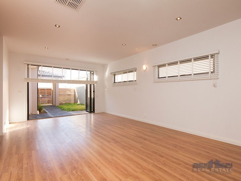 3 Fern Street, Officer VIC 3809