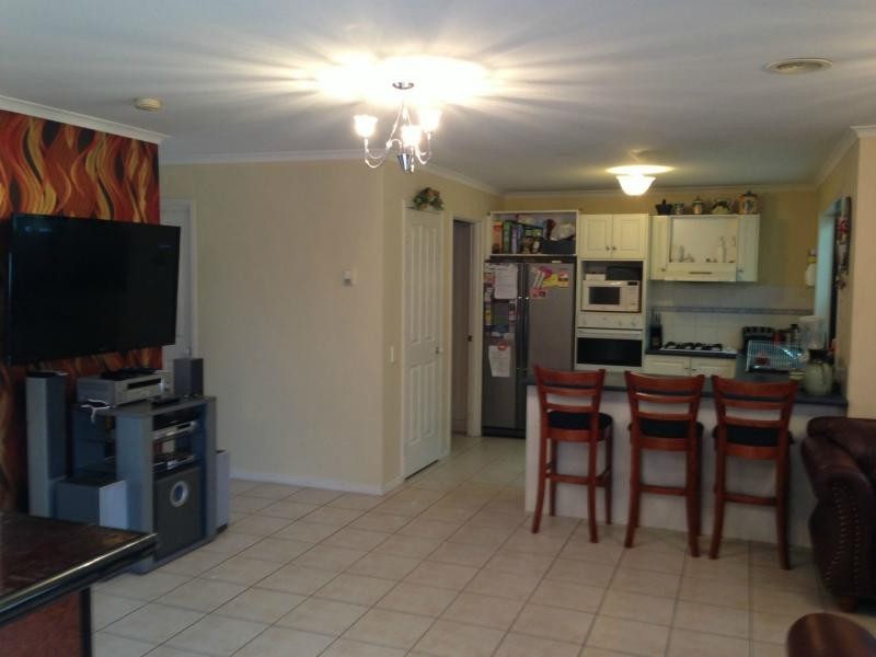 51 Chisholm Crescent, Narre Warren South VIC 3805