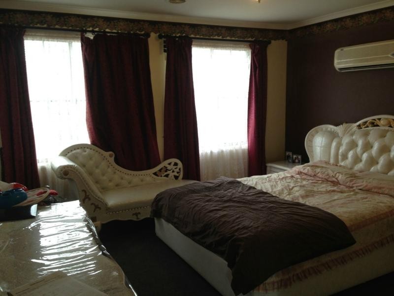 51 Chisholm Crescent, Narre Warren South VIC 3805