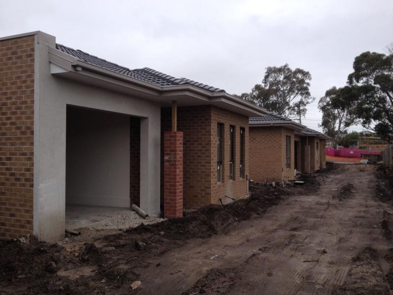 Unit 2,3,4 & 6/89 Cadles Road, Carrum Downs VIC 3201