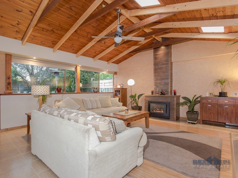 21 Forsyth Court, Cranbourne North VIC 3977