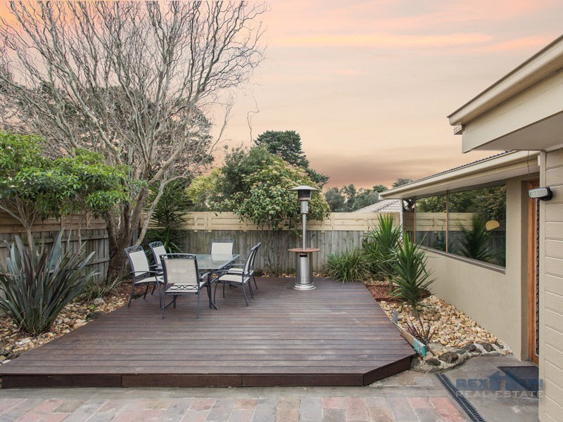 21 Forsyth Court, Cranbourne North VIC 3977