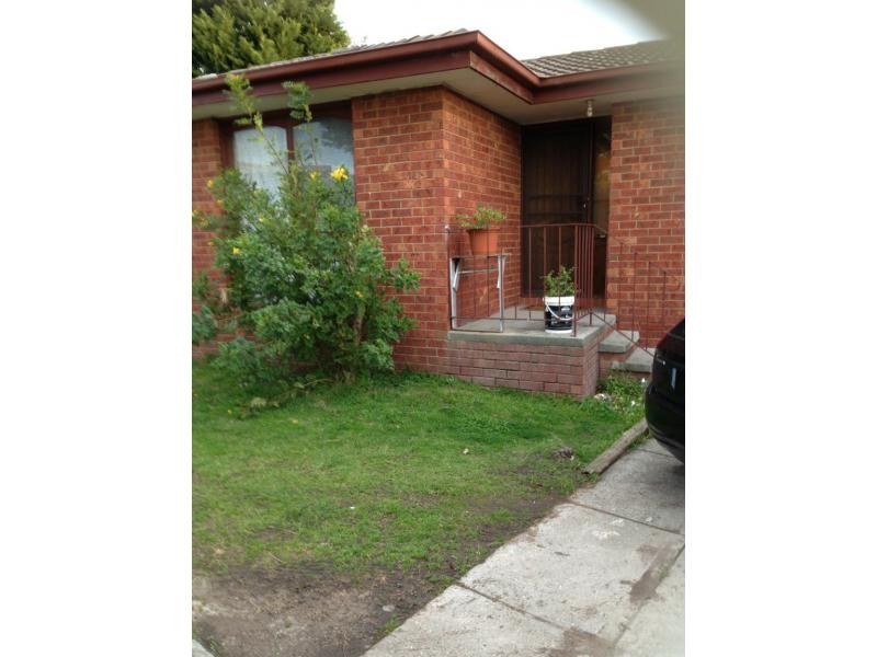 1/14 Jacinta Court, Doveton VIC 3177