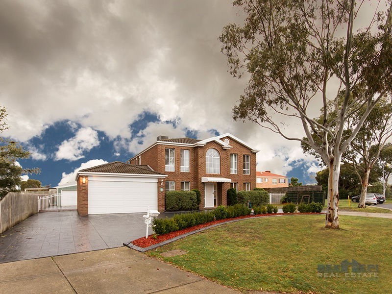 28 Hampshire Drive, Narre Warren South VIC 3805