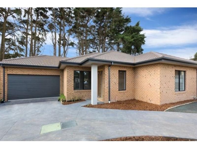 2/1A Galloway Drive, Narre Warren South VIC 3805