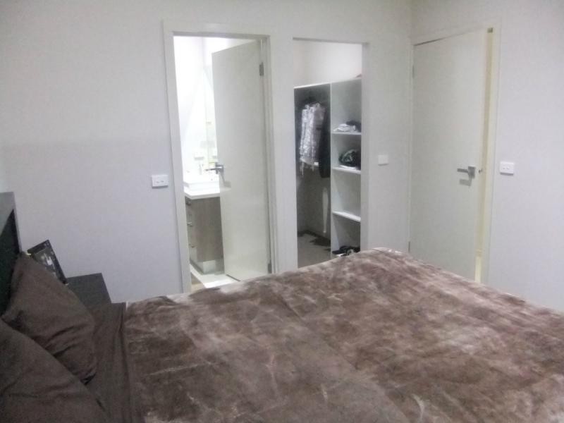 Unit 2/92 Player Drive, Narre Warren VIC 3805
