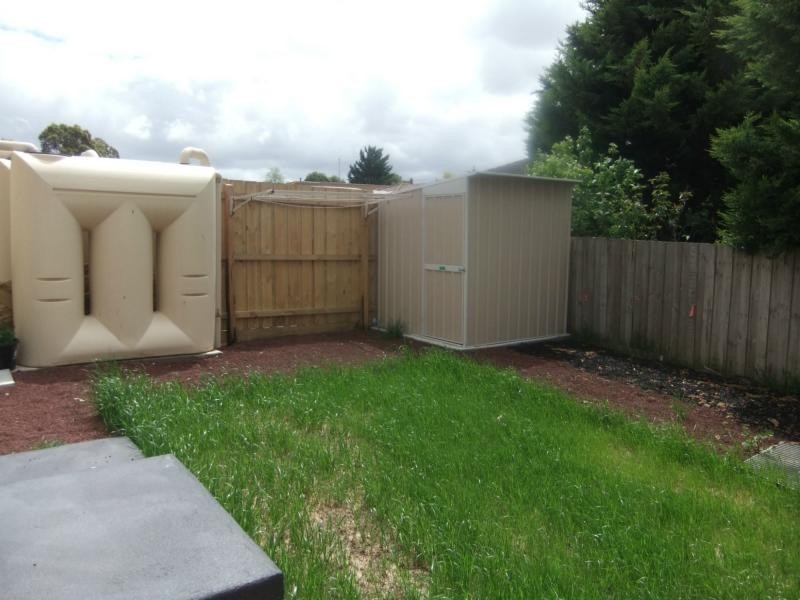 Unit 2/92 Player Drive, Narre Warren VIC 3805