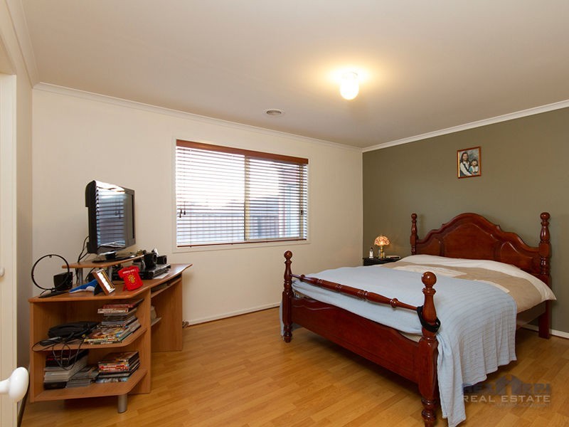 13 Jarvis Close, Narre Warren South VIC 3805