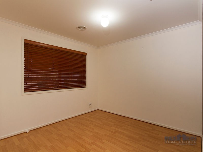 13 Jarvis Close, Narre Warren South VIC 3805