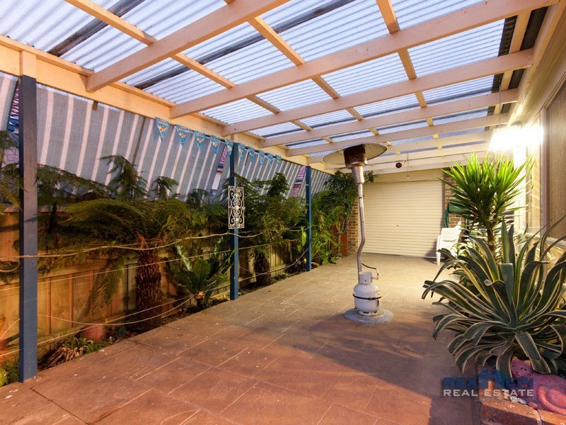 5 Sunvalley Blvd Street, Lynbrook VIC 3975