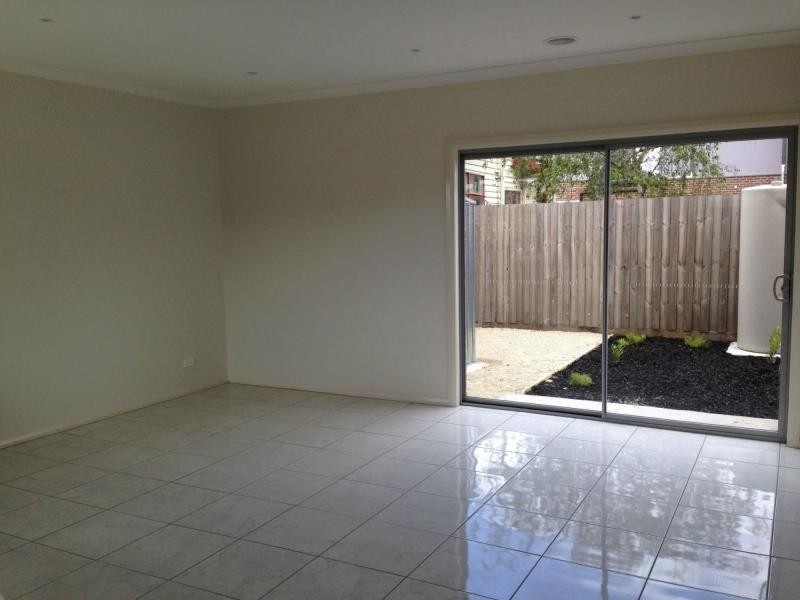 Unit 2/57 Kirkham Road, Dandenong VIC 3175