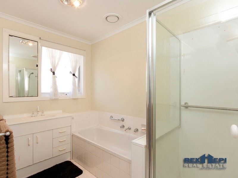 9 Butler Street, Eumemmerring VIC 3177