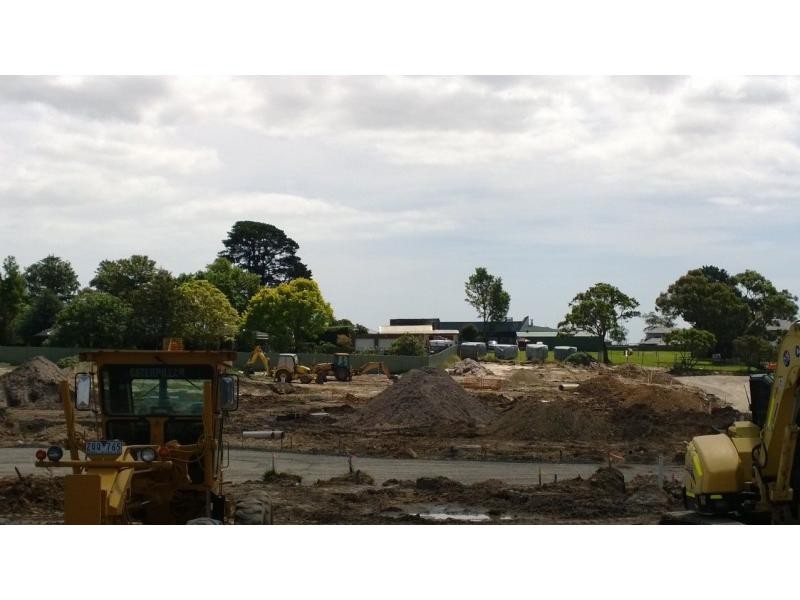 L1-39 / 85 Olive Road, Hampton Park VIC 3976