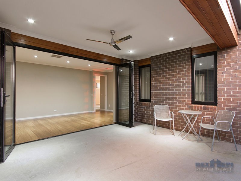 39 Everlasting Boulevard, Cranbourne West VIC 3977