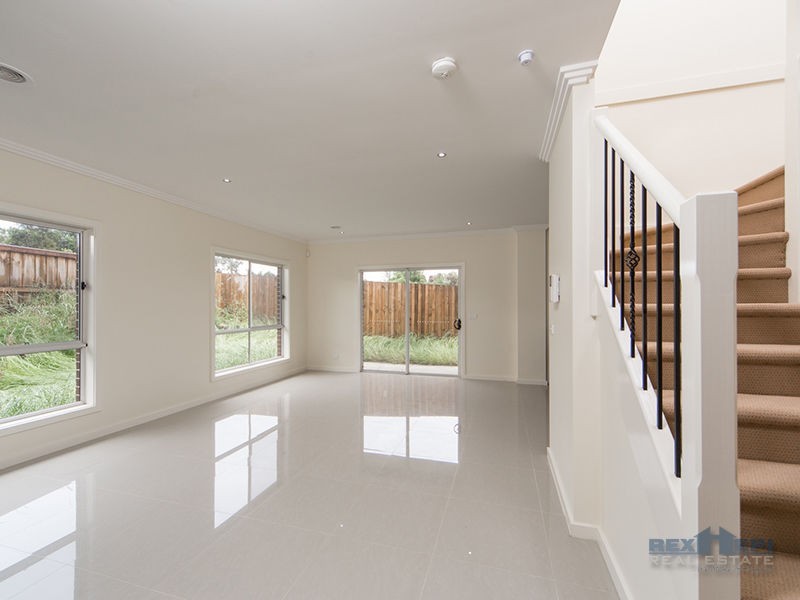 Unit 7/6-8 Innes Court, Berwick VIC 3806