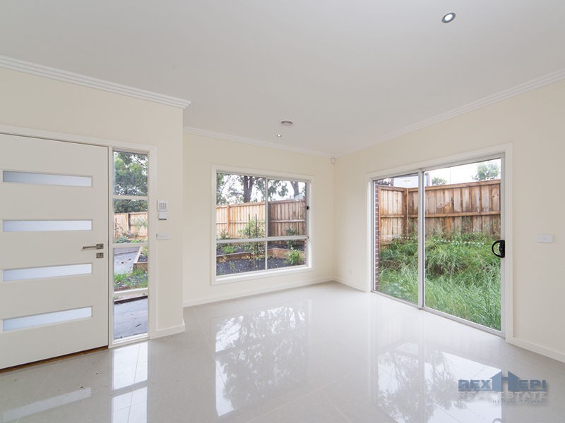 Unit 7/6-8 Innes Court, Berwick VIC 3806
