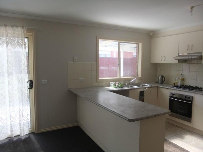 35 Bella Crescent, Hallam VIC 3803