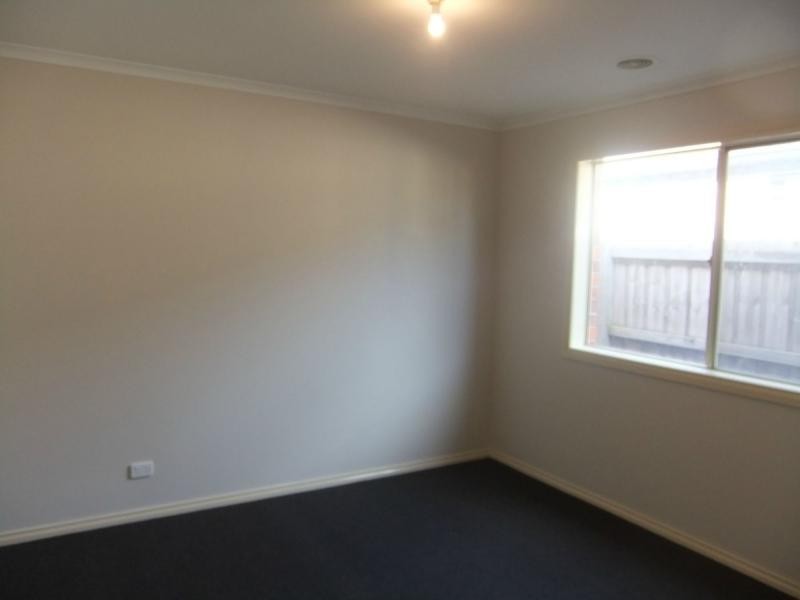 35 Bella Crescent, Hallam VIC 3803