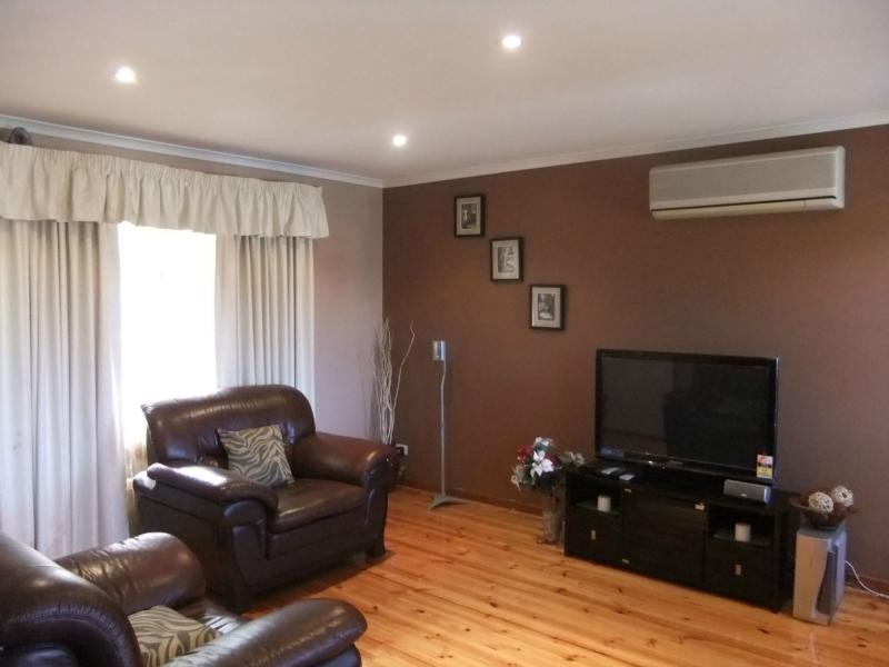 7 Kanumbra Court, Hallam VIC 3803