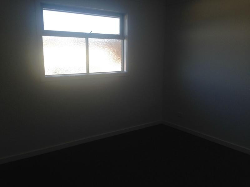 9/280 Pound Road, Hampton Park VIC 3976