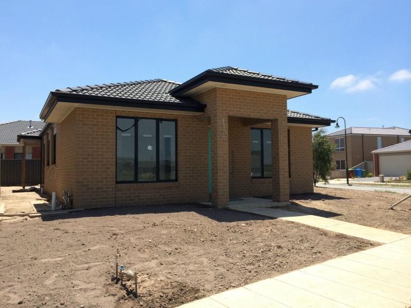 17 Rudd Court, Lynbrook VIC 3975